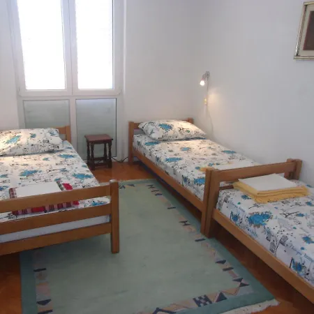 Rooms Port-2